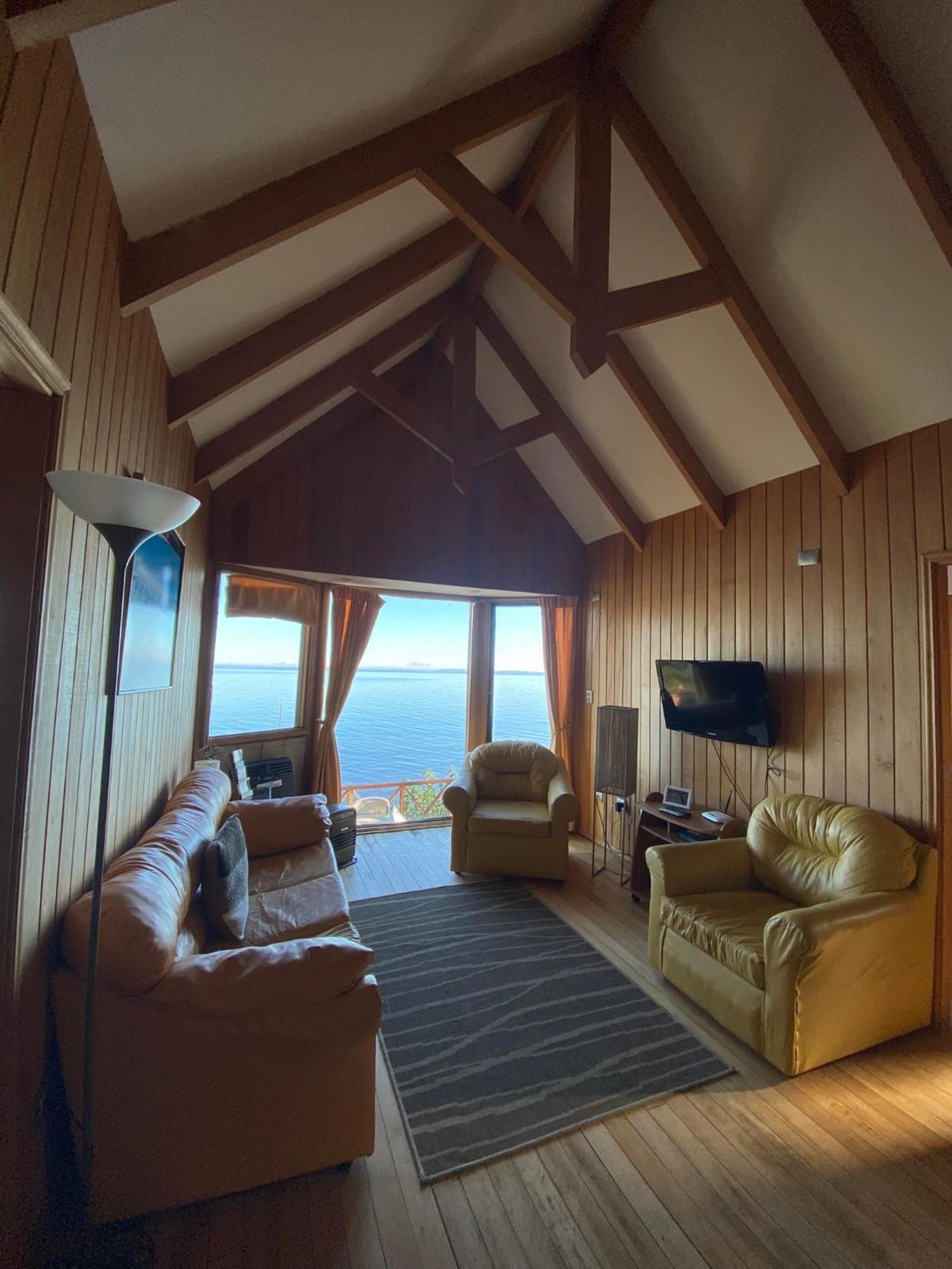 Cabanas Bahia Celeste, Пуерто Варас Екстериор снимка